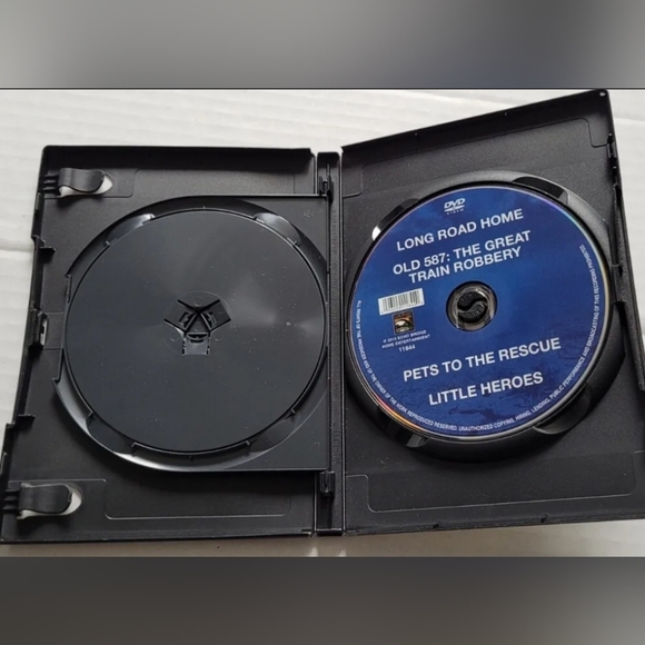 Family Collection: 8 Movies, Vol. 2 (DVD, 2013, 2-Disc Set) - Picture 4 of 8